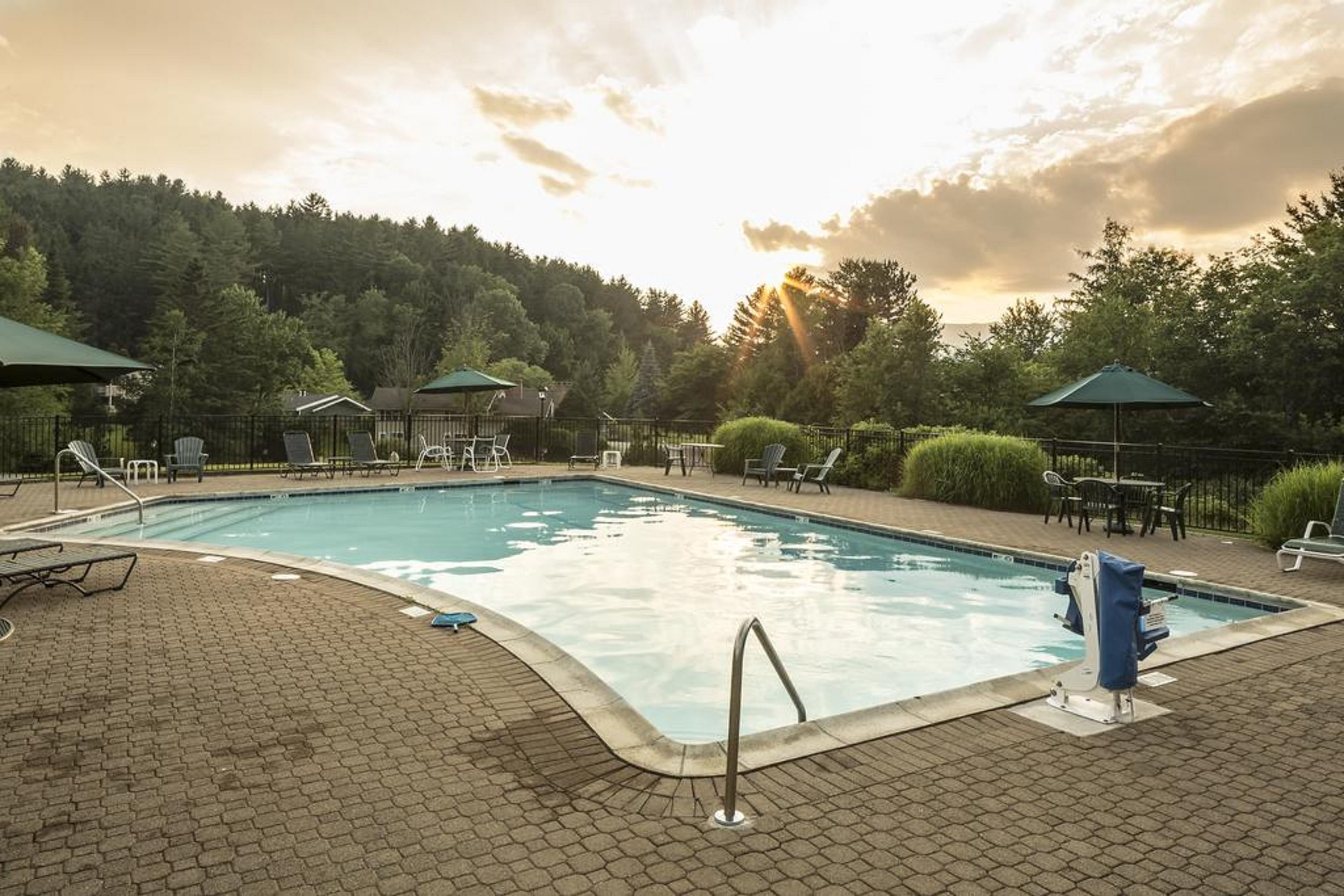 Bluebird Cady Hill Lodge Stowe Buitenkant foto